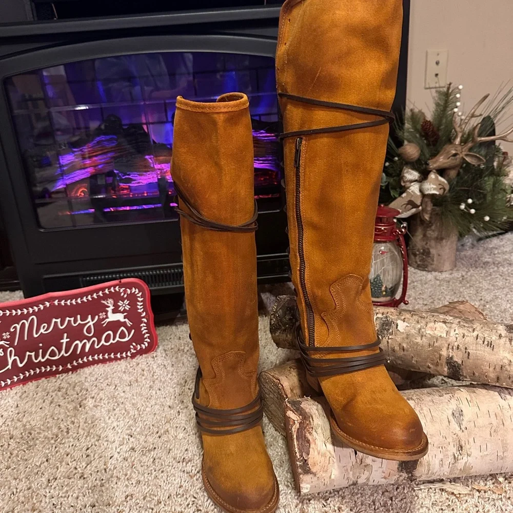 Freebird Women's Lace Up Boots in Brown - Picture 6 of 10